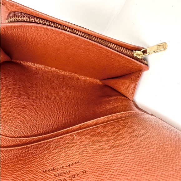 Very good condition authentic Louis Vuitton Monogram Tresor Wallet CA1908 - Picture 9 of 16